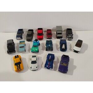 Hot Wheels Matchbox Maisto Random Lot of 16 Diecast Cars Loose Mixed Years